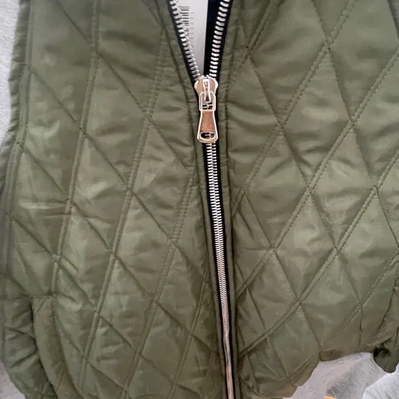 Michael Lauren Quilted Green and Gray Jacket - Picture 3 of 8